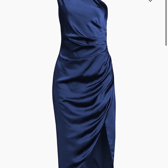 Elliatt Blue One Shoulder Dress - Picture 3 of 7